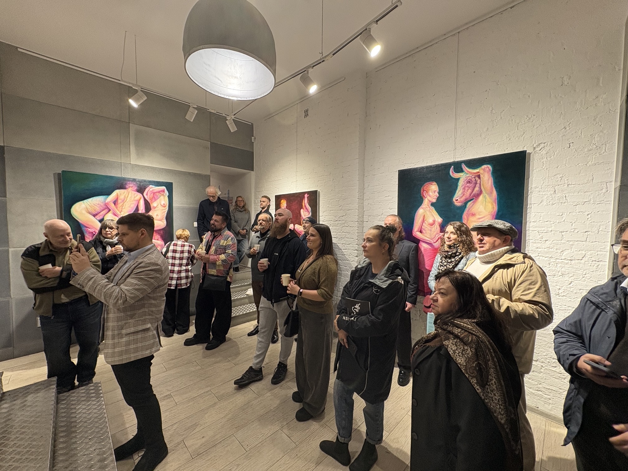 Wernisaż wystawy Sylwestra Stabryły Od pierwszego spojrzenia w Pragalerii